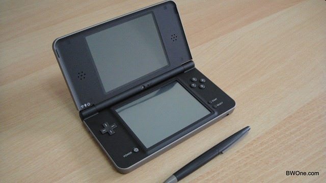 The DSi goes XL